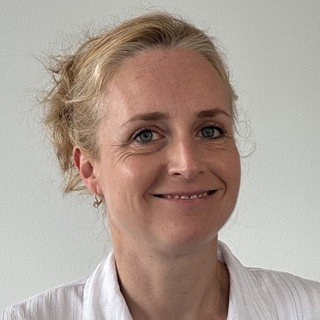 Michaela Krasniqi, Stellvertretende Pflegedienstleitung